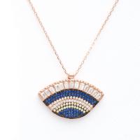 Deniz Kabuğu Şeklinde Taşlı Kolye