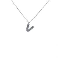 Zirkon Taşlı V Harfi Gümüş Kolye 